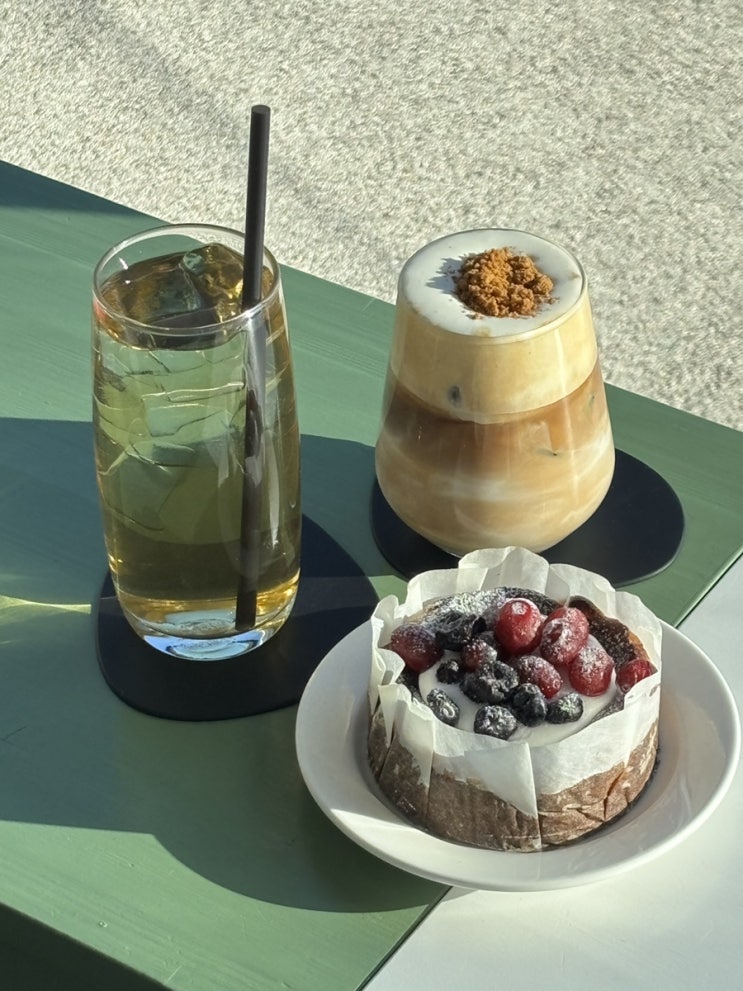  [UDA 카페] 제주도 서귀포 바다 뷰 카페 맛집