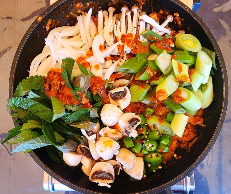  밥도둑메뉴 - 닭다리살 닭갈비 만들기! 간편 레시피 GoGo~
