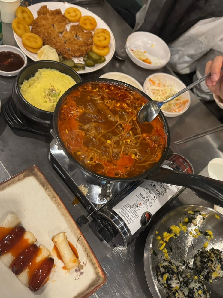  청라닭발맛집 숨은 강자 국물닭발과 사이드 완벽 조합