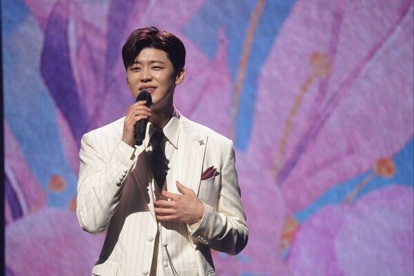 박지현, 반짝반짝 빛났다...'쇼맨쉽' 대전 성료