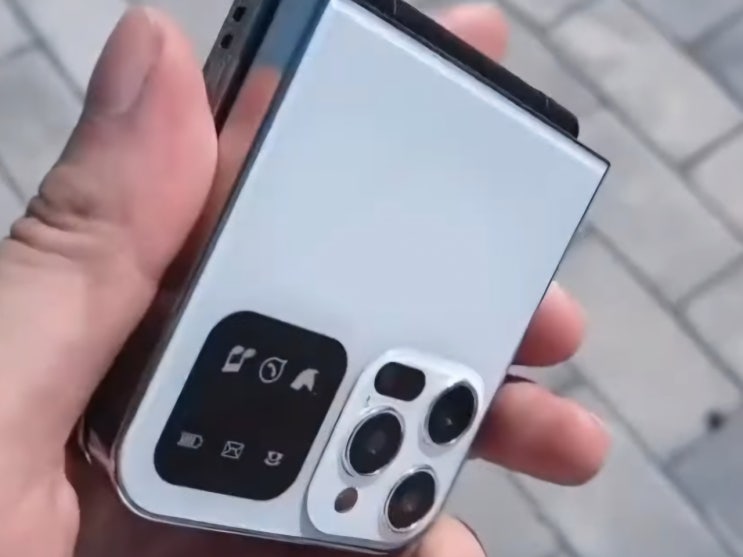  접는 아이폰 나온다고? 애플 폴더블폰 개발 본격화!