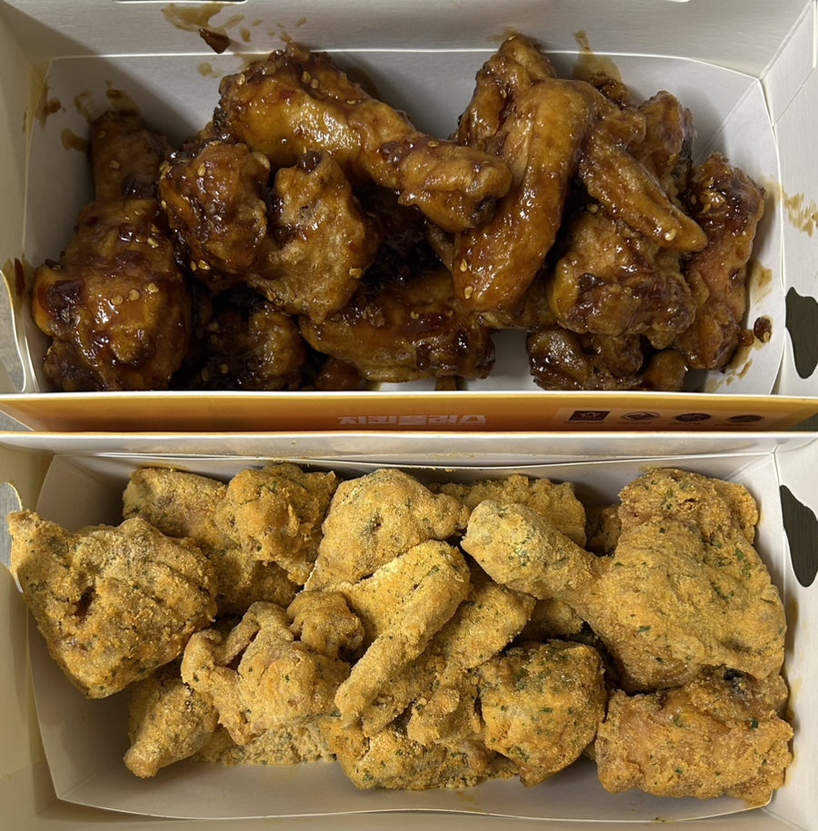 치킨플러스 안산월피점 사진 4