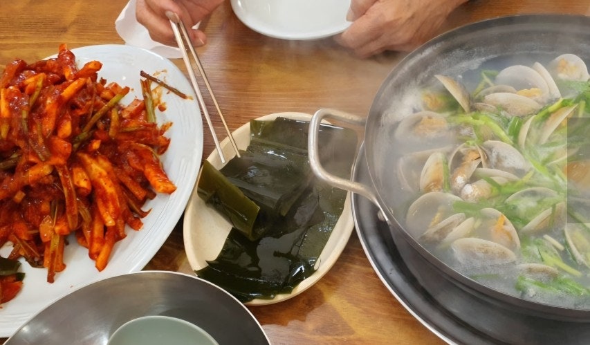충남홍어회집 사진 4