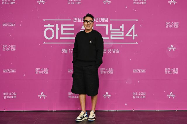 '재혼' 이상민 "아내 천사같은 사람"…서장훈·김준호 혼인신고 증인