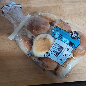 유통기한 임박한 빵 보관법 그리고 지나빵 먹어도 될까?