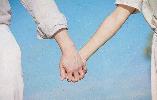  보타점, 사랑의 고민을 덜어주는 재회타로 서비스