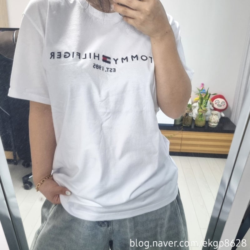 커플반팔티 데일리룩 코디추천 타미힐피거 반팔티