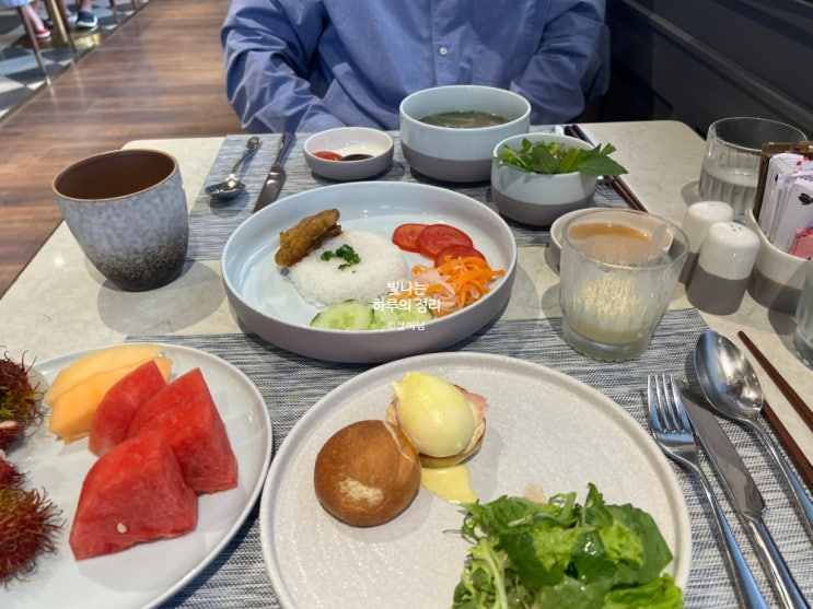 호치민 5성급호텔 퓨전 오리지널 사이공센터 조식