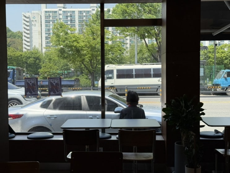  안양 24시간 카페 <아토커피 박달점>, 공부하기 좋은 안양 카페 / 박달동 카페 (카공족 강추!)