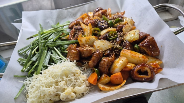  [문래 곱창 맛집] 방춘자 볶곱 - 알모듬볶음 2인
