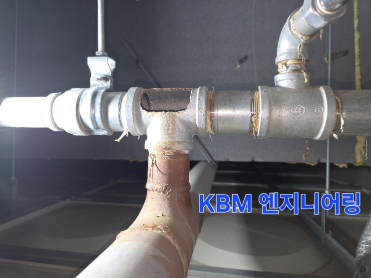  아파트주차장 스프링클러배관동파 소방배관부분교체 및 아크배관용접