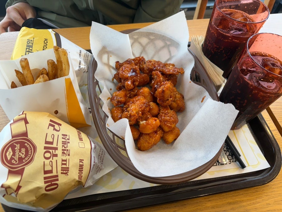 맘스터치 죽동점 사진 2
