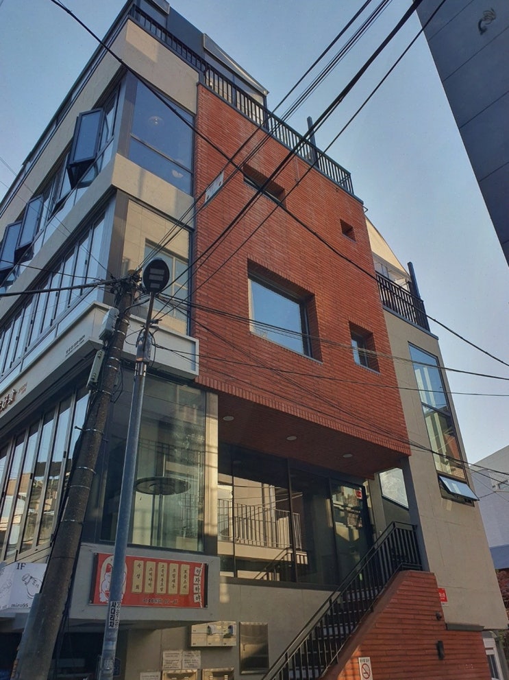  연남동에서 즐기는 서울 홍대 미술 스테이크와 쿠바샌드위치