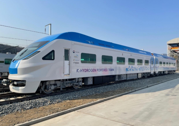  탄소 없는 철도, 수소열차 실증 R&D 본격 시작[한국철도일보]