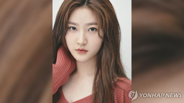  김새론측 아동복지법 위반 고소에…김수현 "위조된 증거" 반박(종합)