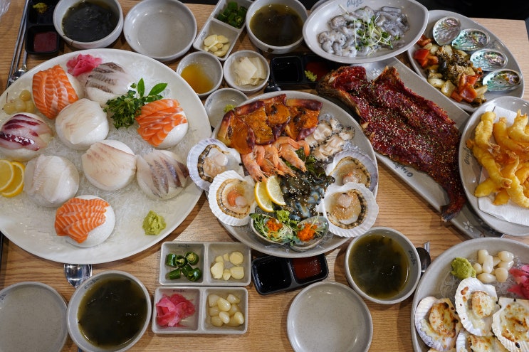  홍대 회식장소 추천 어사출또, 신선한 해산물을 즐길 수 있는 맛집