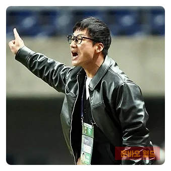 폭행 <b>논란</b>’ <b>이정효 감독</b>... 아동심리학자들 “<b>징계</b>는... 