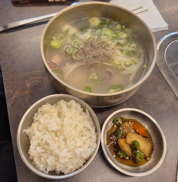  이화사거리 점심 맛집 TOP7_혼밥부터 푸짐한 김치찌개까지!