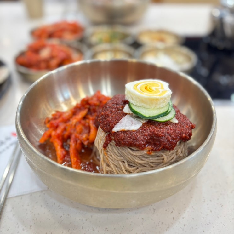  강남 도곡동 맛집 / 뱅뱅막국수 코다리막국수와 만두의 환상 조합 솔직 후기