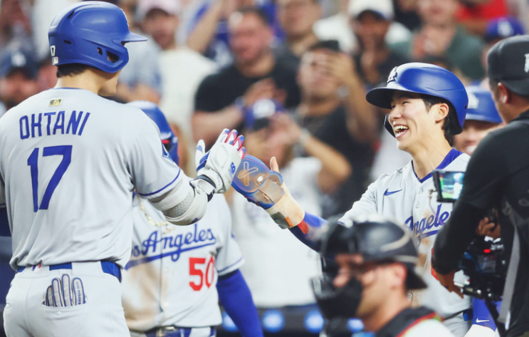 MLB LA <b>다저스 김혜성</b>, 마이너<b>리그</b> 넘어 <b>메이저리그</b> 콜업!... 