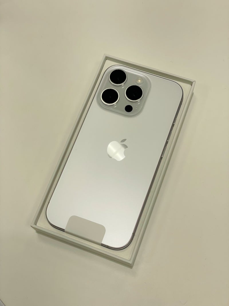 아이폰 16pro 자급제 저렴하게 구매한 후기 신세계 일렉트로마트 에이스토어 할인 이벤트