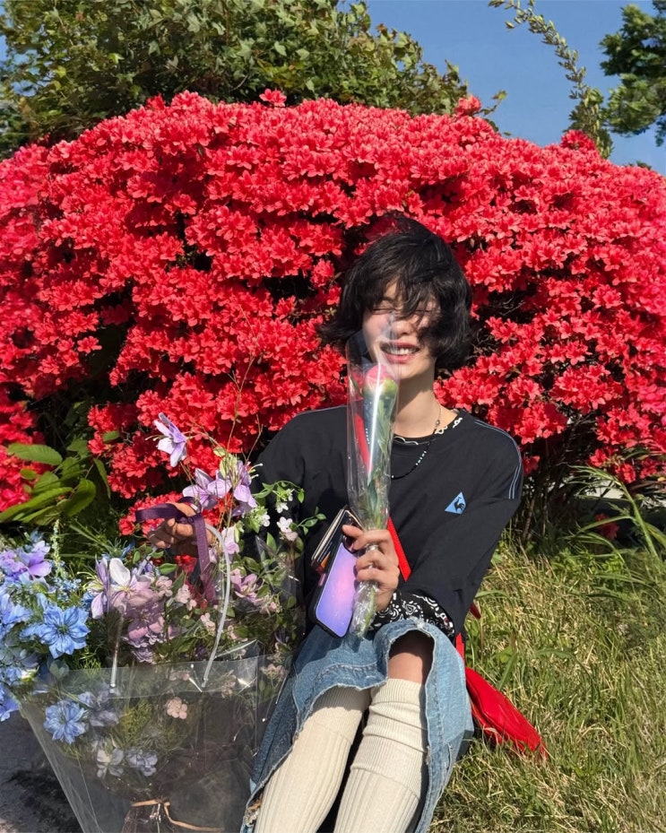  여름 여자 레이어드룩의 정석은 나나 처럼! 르꼬끄 반팔 티셔츠 코디 따라 잡기