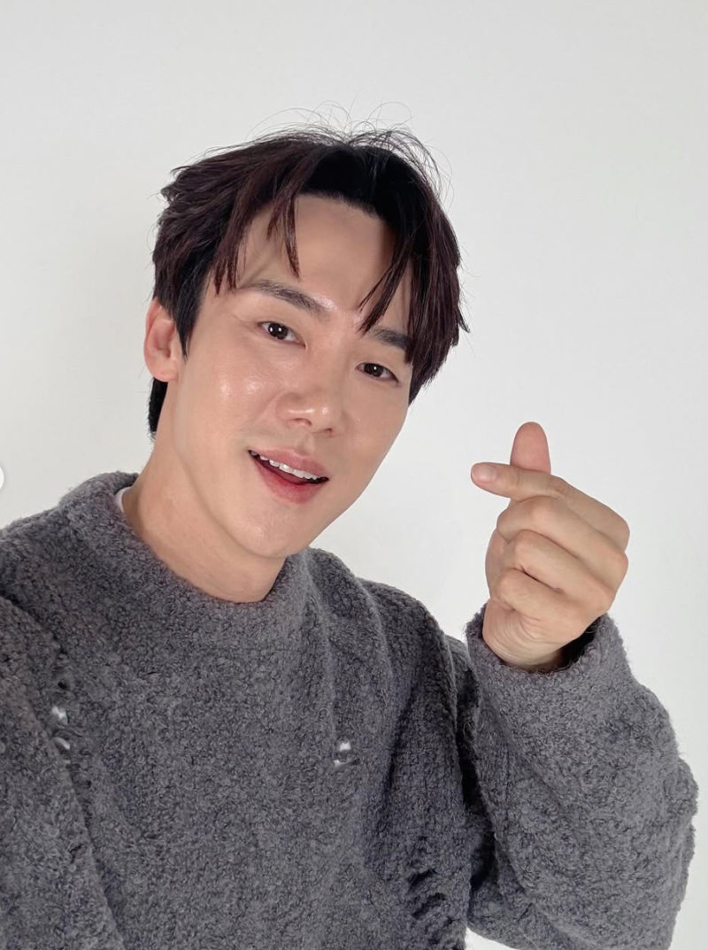 Yoo Yeon-seok's Namuwiki Information, Representative Works, and Yoo Yeon-seok & Yoo Jae-suk's "Whenever There's a Chance"