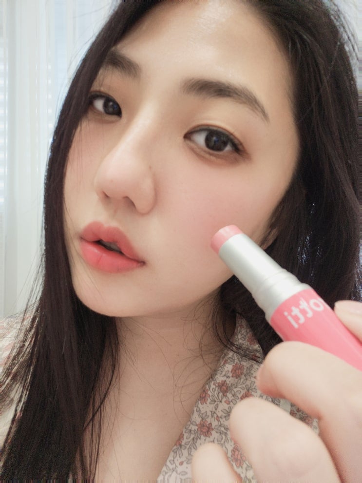  자연스러운 생기를 더해주는 오로띠 립앤치크,내추럴혈색밤,립앤치크스틱 3종 비교발색