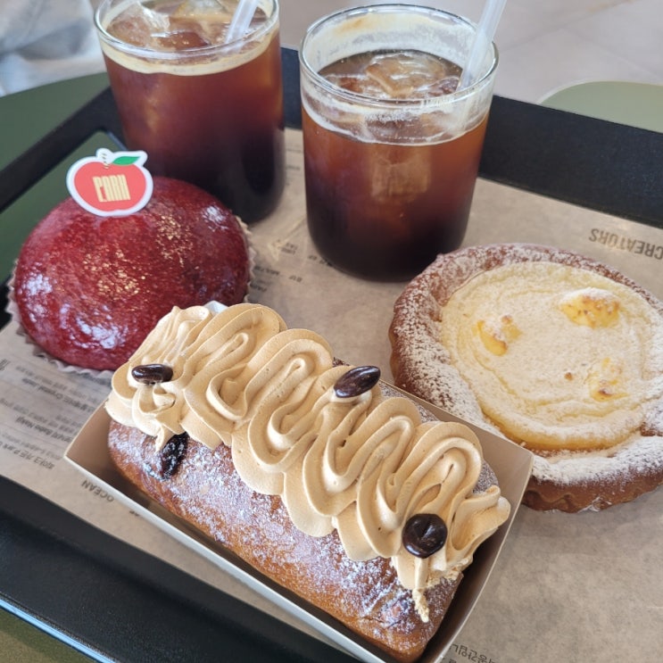  부산영도 카페: [피아크 카페&베이커리] 후기/ 바다뷰보면서 빵&커피 먹을 수 있어요!