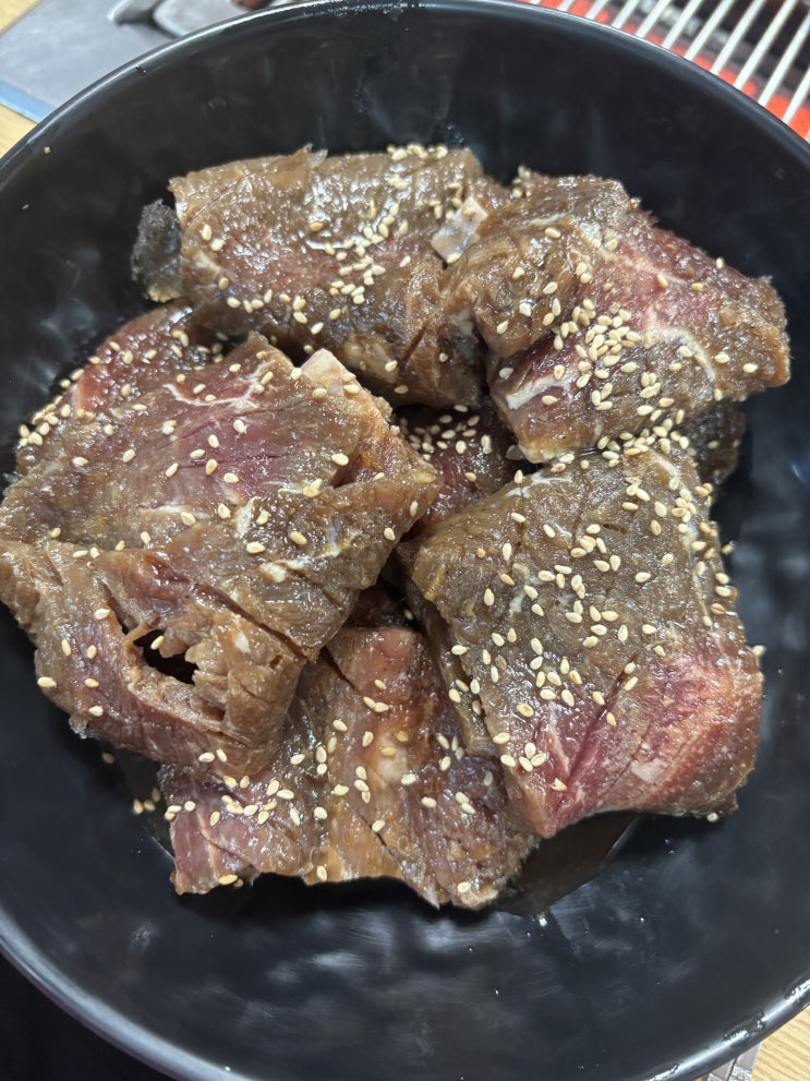  포천에 와서 이동갈비 안먹고 가려고?
