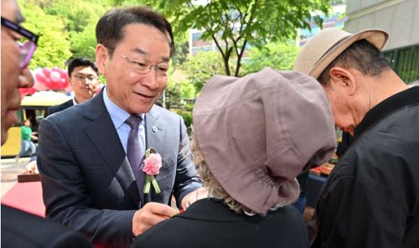 인천시, 제53회 어버이날 기념행사 성황리 개최