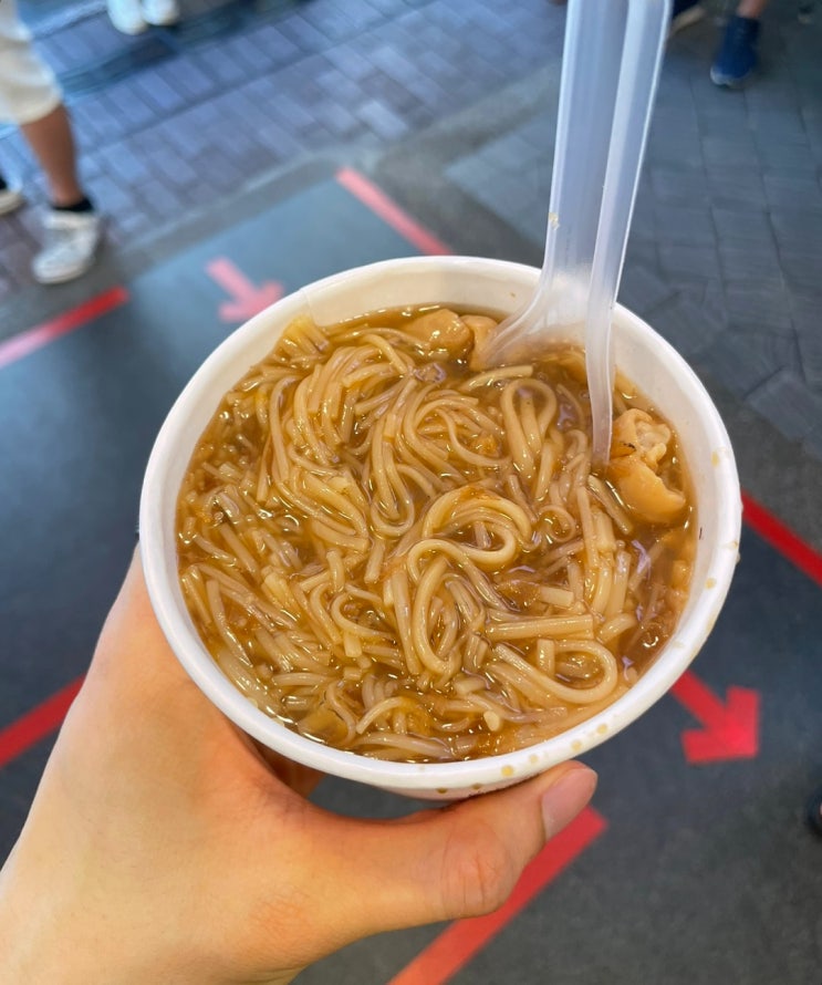  대만 타이베이 로컬 맛집으로 유명한 시먼딩 곱창국수, 아종면선