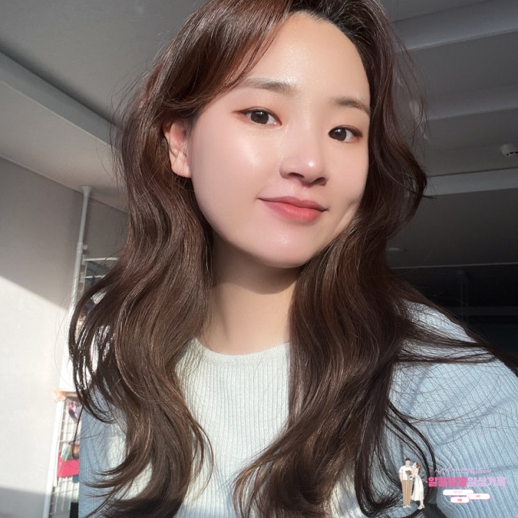  청담 미용실 '쌤시크 블랙' 시리 선생님께 아윤채 모발 클리닉 받고 왔어요!