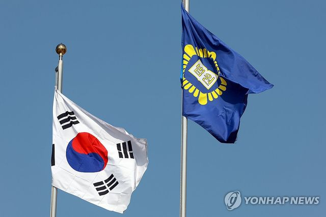  李재판리스크 털었지만…민주, '조희대 거취압박' 전방위 공세