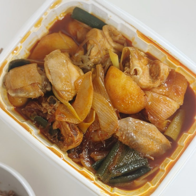  닭볶음탕 계시로 쿠팡이츠에서 별점보고 주문해 본 송파구 닭볶음탕 배달 맛집 신선우의닭도리탕 리뷰.
