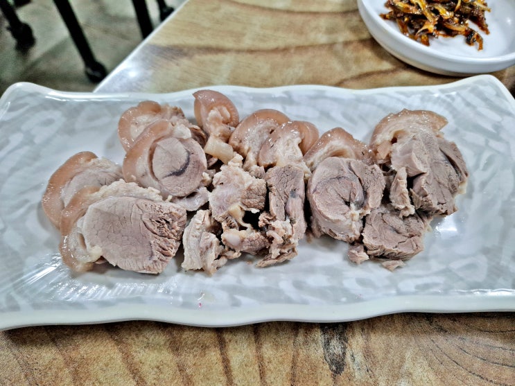  하회마을맛집 병산손국수 돼지고기수육 최고