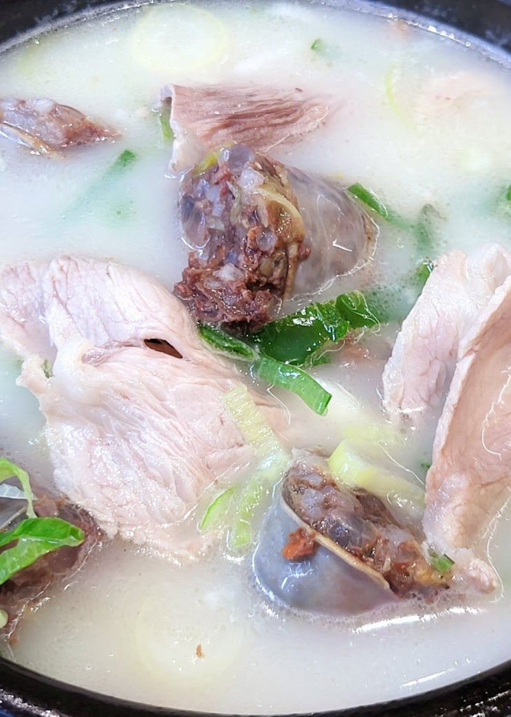  [대연동]깔끔한 국물이 일품인 경성대 국밥맛집 '금수돼지국밥 경성부경대점'