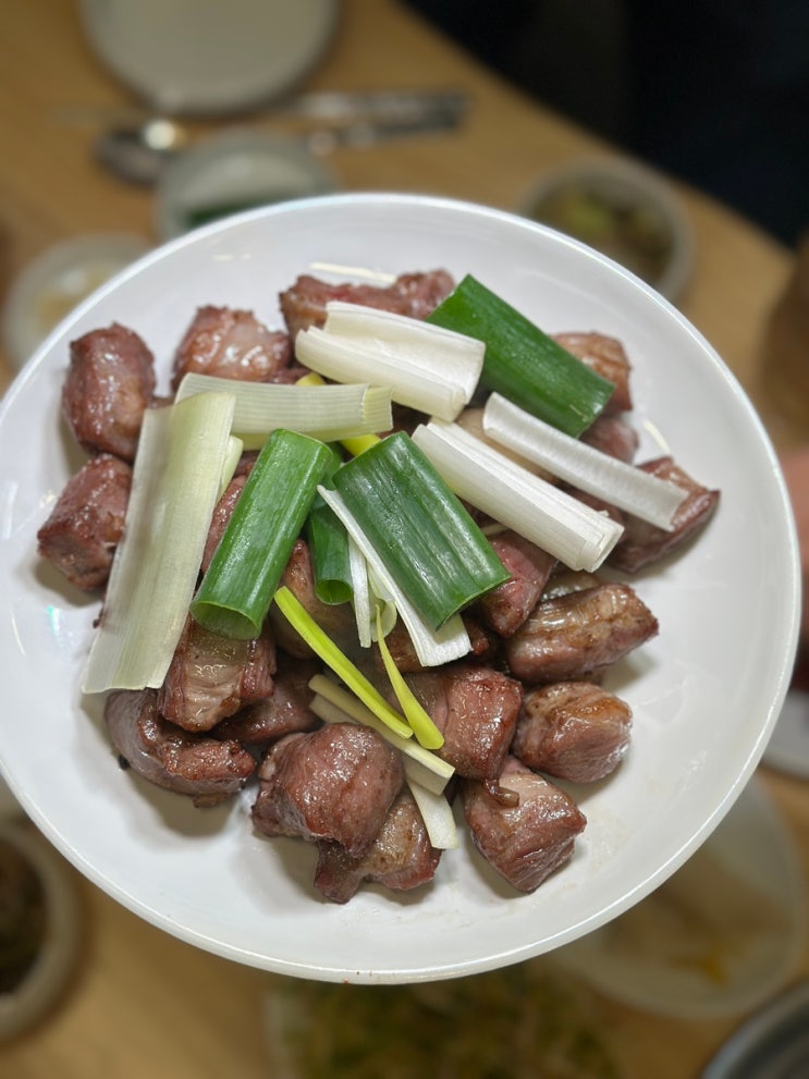  을지로 고기집 을지갈매기 을지로3가역 돼지고기 통갈매기살 맛집