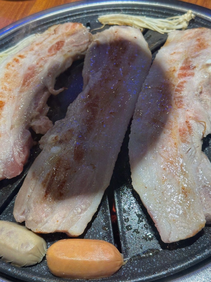  특별한 날, 고기싸롱청주오송점에서의 기념일 만찬, 오송고기집