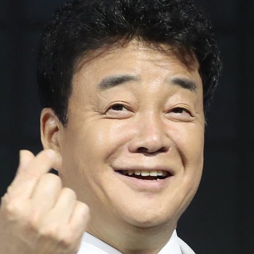 <b>백종원</b> 나락 바닥 아래... 백스비어 <b>닭뼈튀김기 경찰</b> 조사.jpg