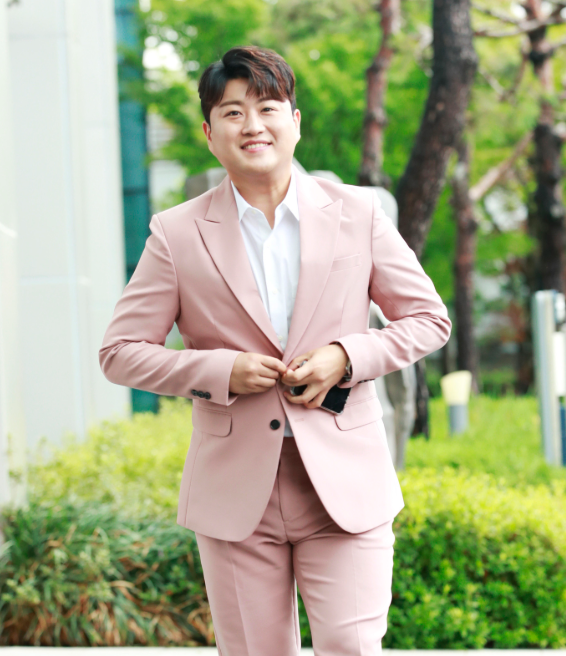 김호중과 아리스의 선행과 기부 이력 총정리 - 따뜻한 나눔의 여정