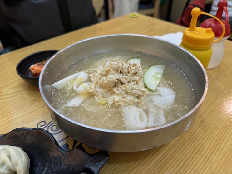  [코엑스 맛집] 시원하고 든든한 초계국수 한 그릇! (*왕만두는 필수!)