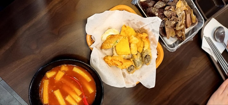  천안 쌍용동 떡볶이 맛집 마늘떡볶이 튀김