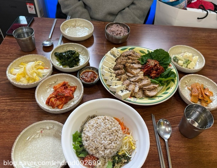 남산골칼국수보리밥 사진 1