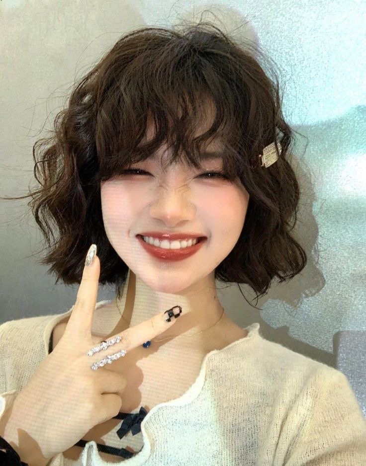  [ 신논현역미용실 ] 여리하고 자유로운, 빈티지 웨이브 / 요즘 유행하는 단발 빈티지 펌 / 몬도서울 은하쌤