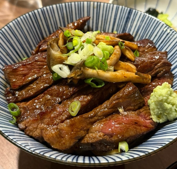  충무로찐맛집 ㅣ 오리엔스하만 ㅣ 장어 계란말이 스테이크 덮밥 맛집