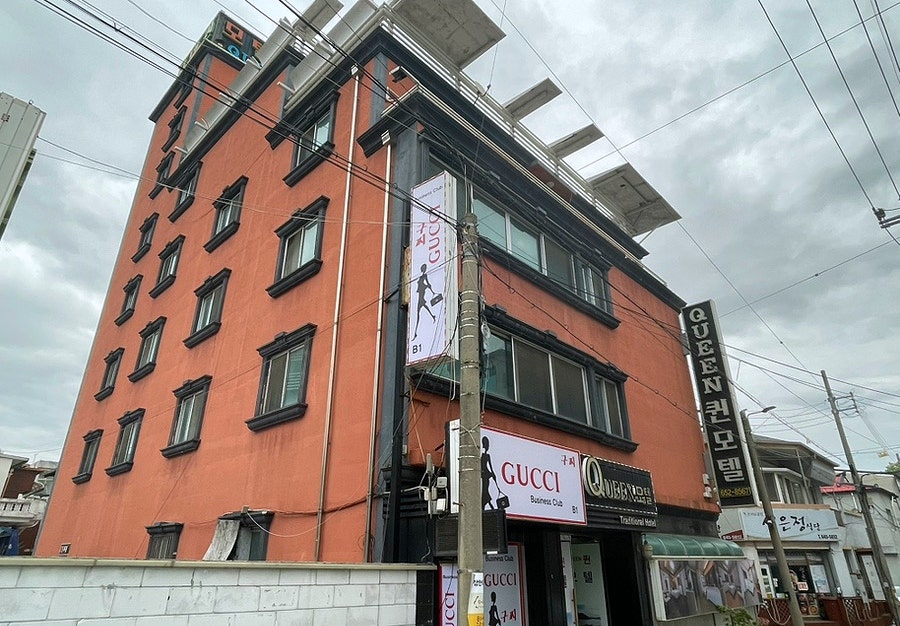 퀸모텔 사진 1