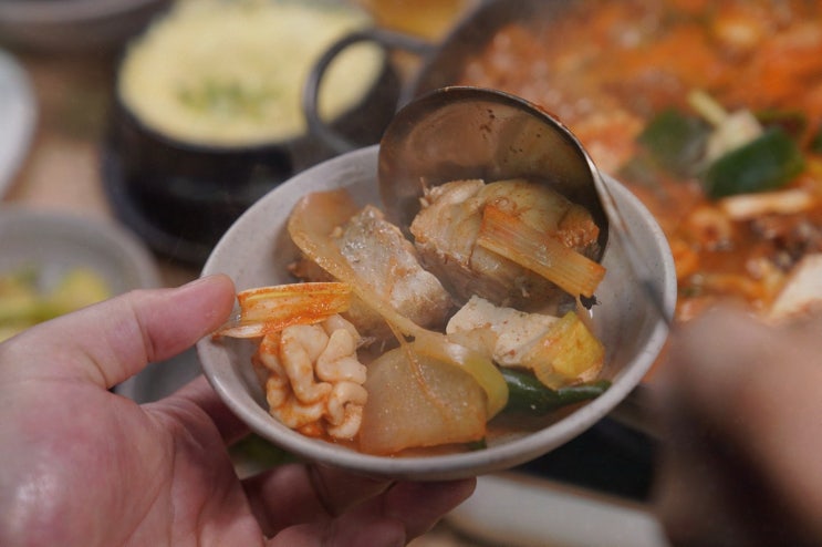  혼밥을 즐기며 만나는 맛있는 가로수길밥집, 배가네 목포집