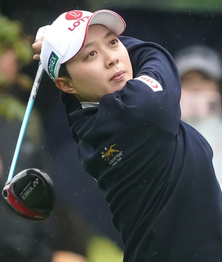 *<b>김효주</b> 한 타차 단독선두... LET <b>아람코챔피언십</b>-코리아... 