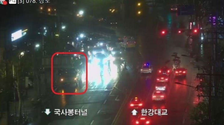 서울 동작구 상도동 마을<b>버스</b> 하차하다 넘어진 20대 <b>승객</b>... 